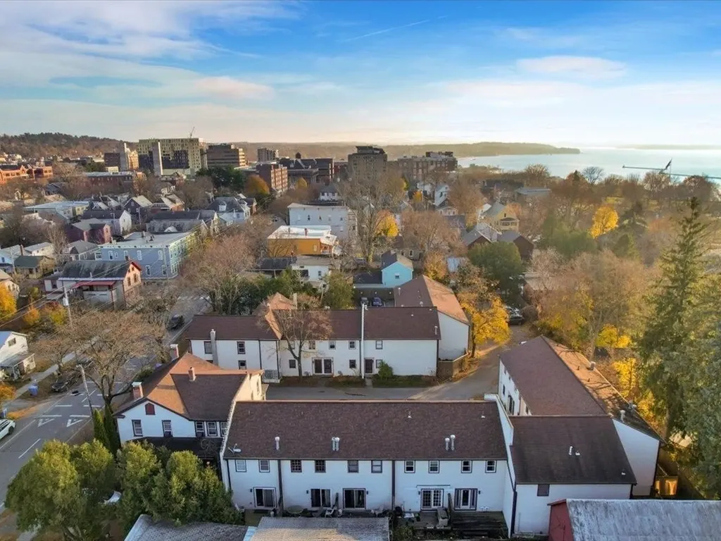 89h North Champlain Street Burlington VT 05401