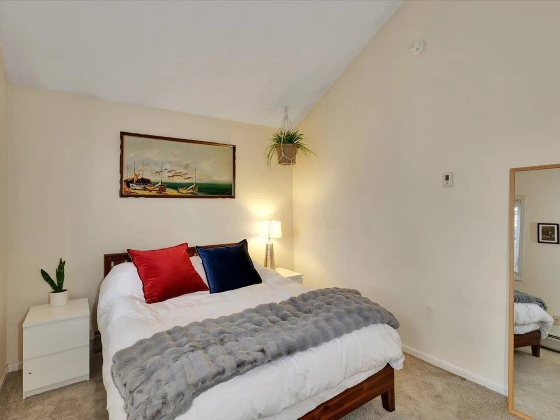 89h North Champlain Street Burlington VT 05401