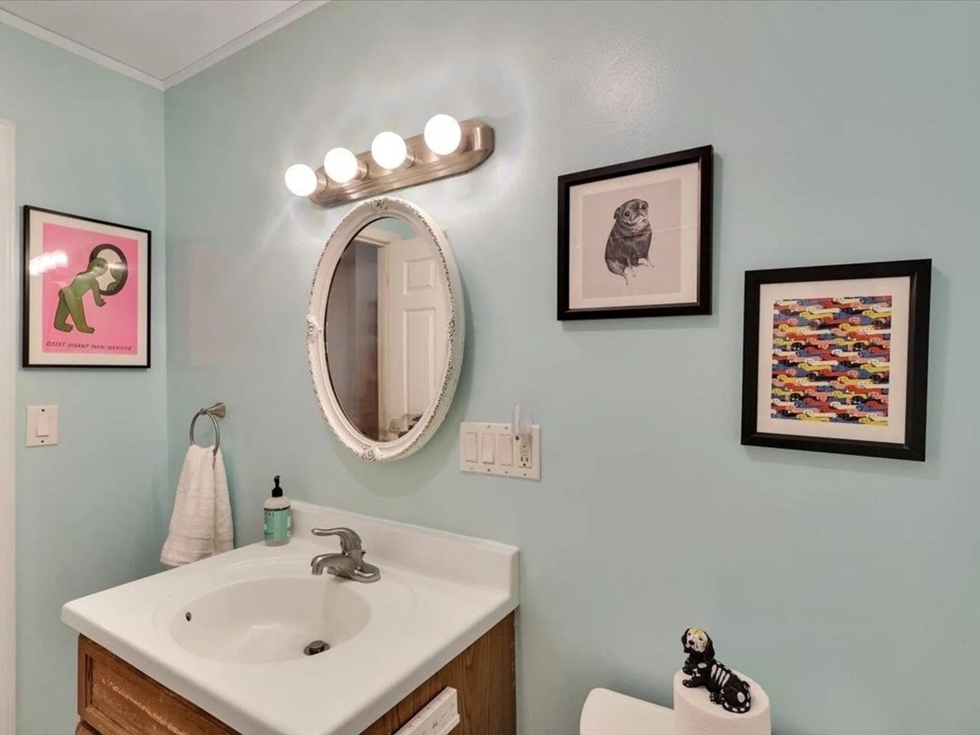 89h North Champlain Street Burlington VT 05401