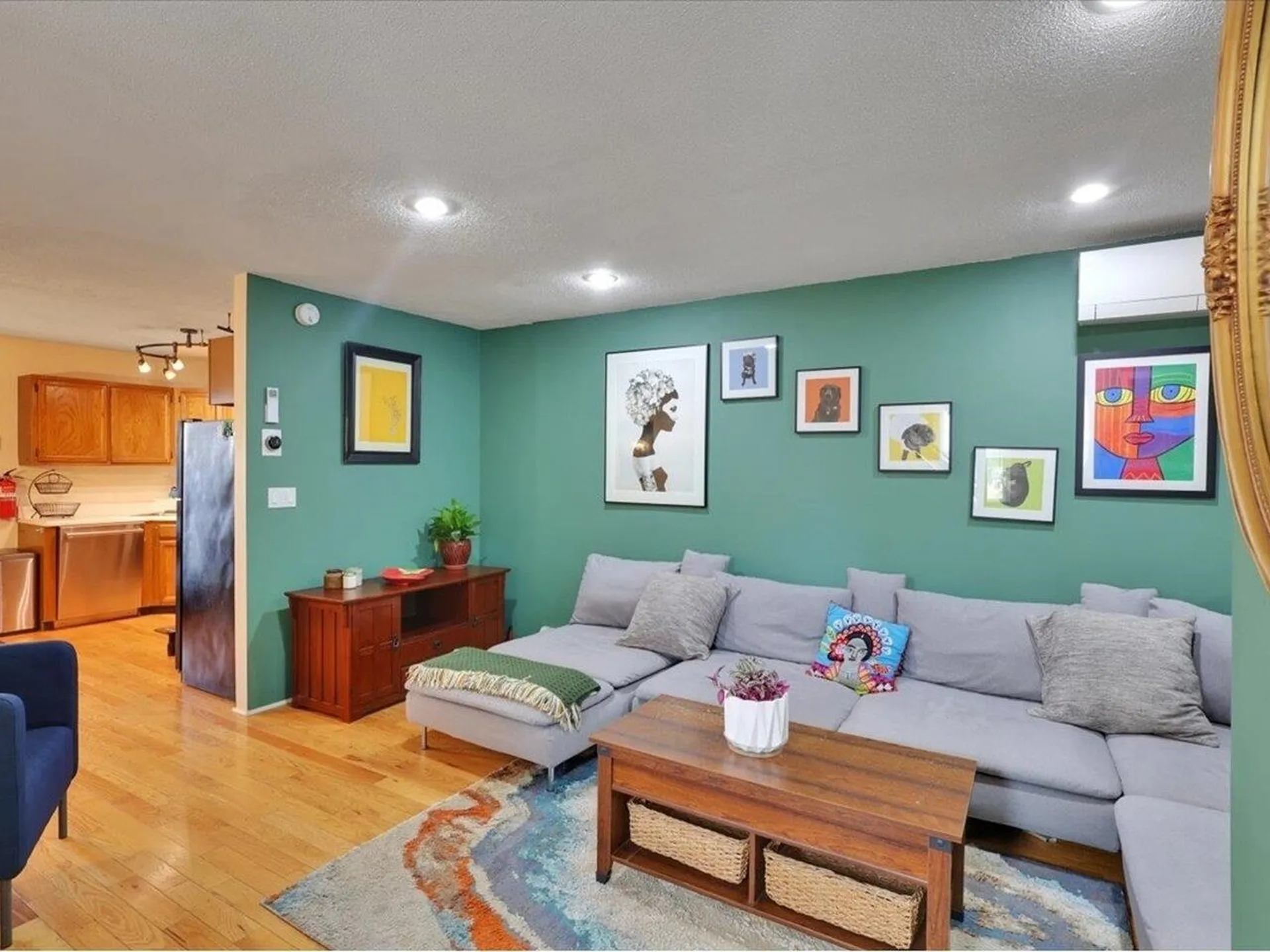 89h North Champlain Street Burlington VT 05401