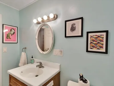 89h North Champlain Street Burlington VT 05401