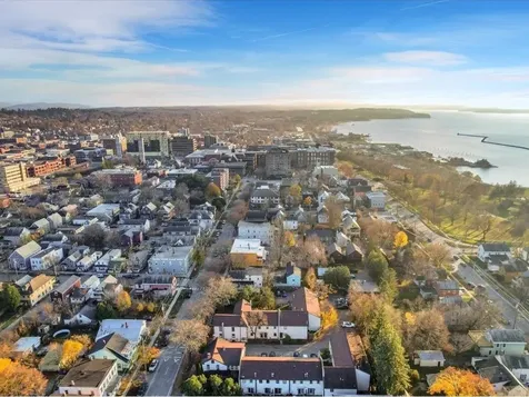 89h North Champlain Street Burlington VT 05401