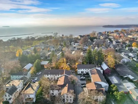 89h North Champlain Street Burlington VT 05401