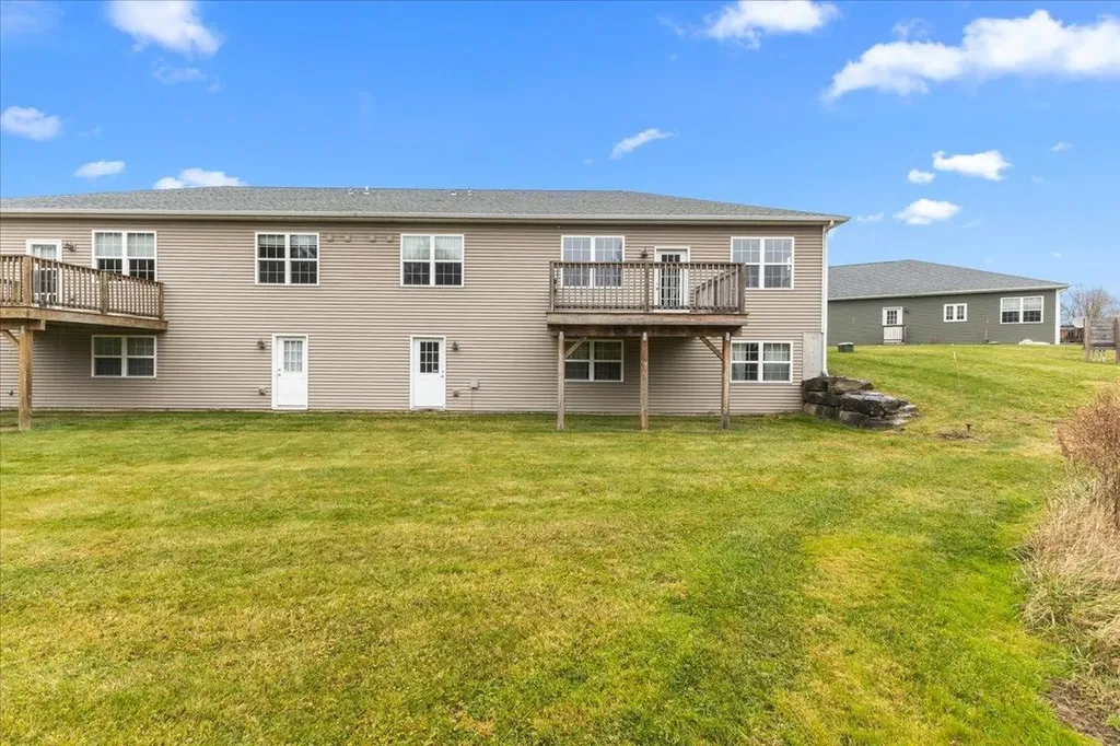 20 Paige Road Fairfax VT 05454