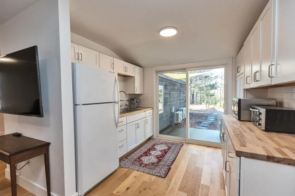232 Bible Hill Road Bennington NH 03442
