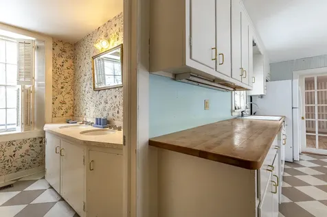 196 North Street Chester VT 05143