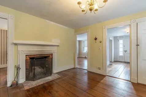 196 North Street Chester VT 05143