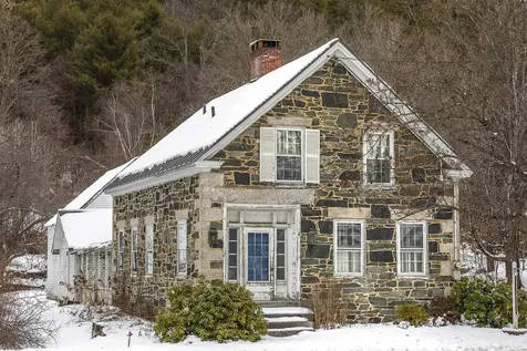196 North Street Chester VT 05143