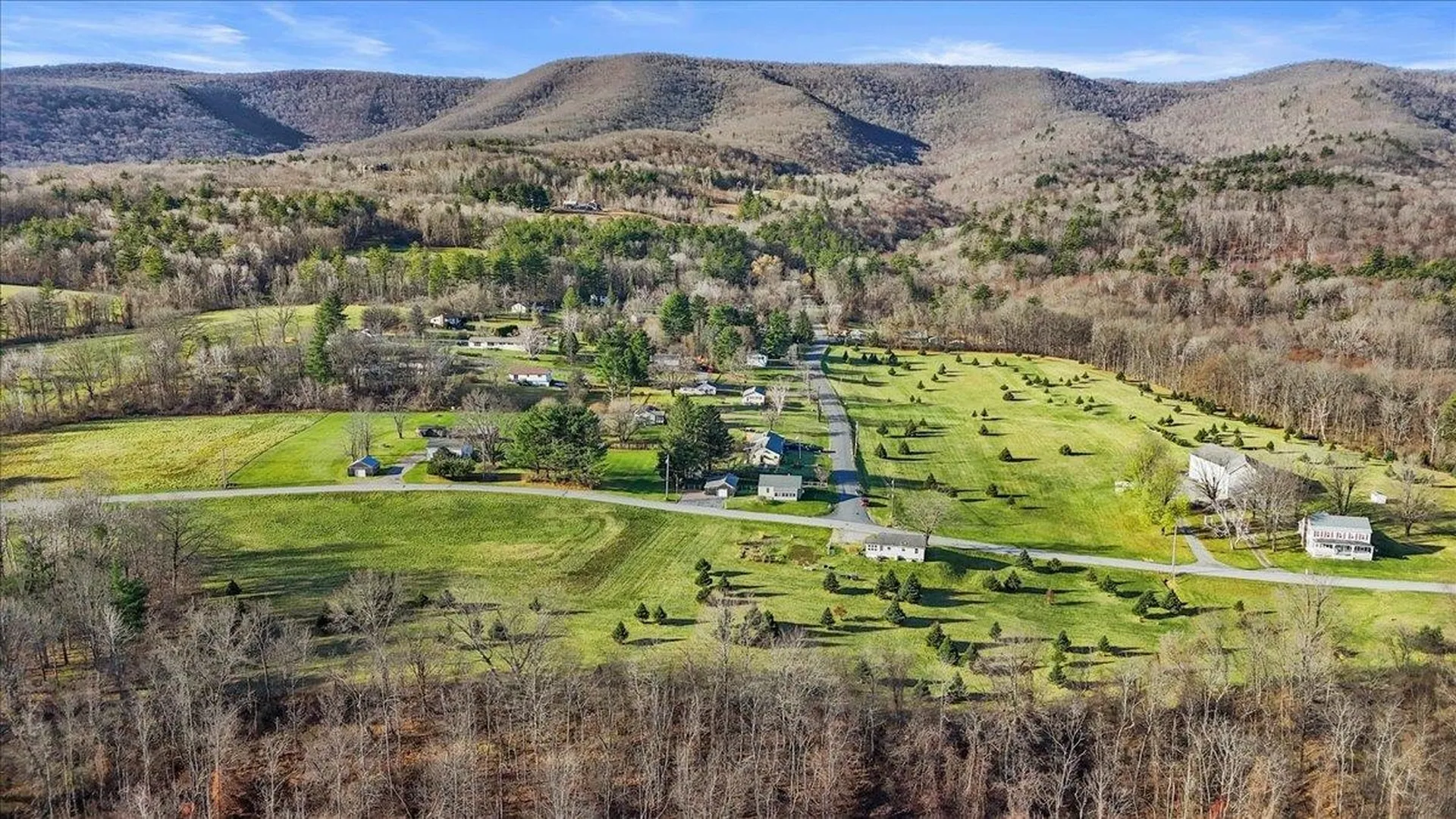 555 Northwest Hill Road Pownal VT 05261