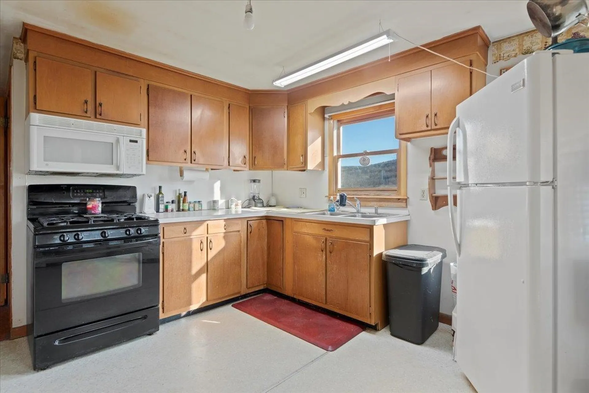 555 Northwest Hill Road Pownal VT 05261