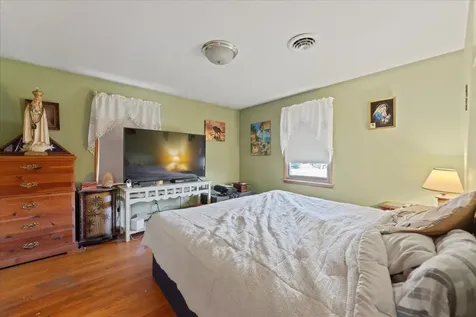 555 Northwest Hill Road Pownal VT 05261