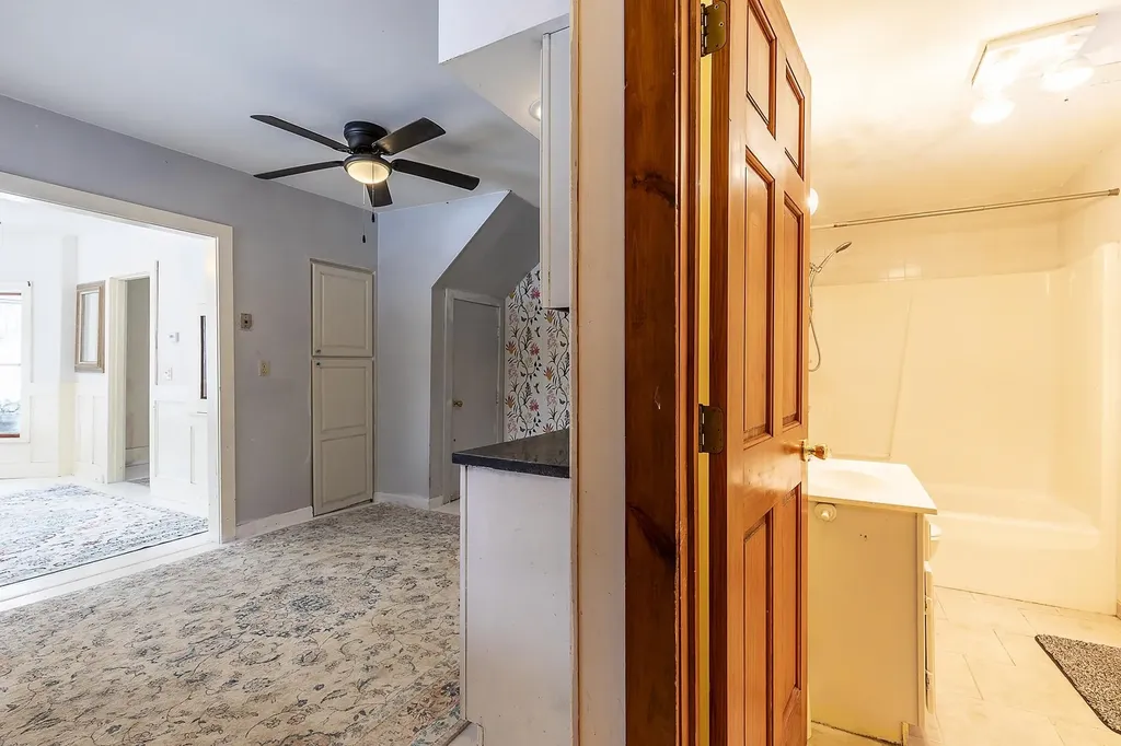 347 Main Street Londonderry VT 05155