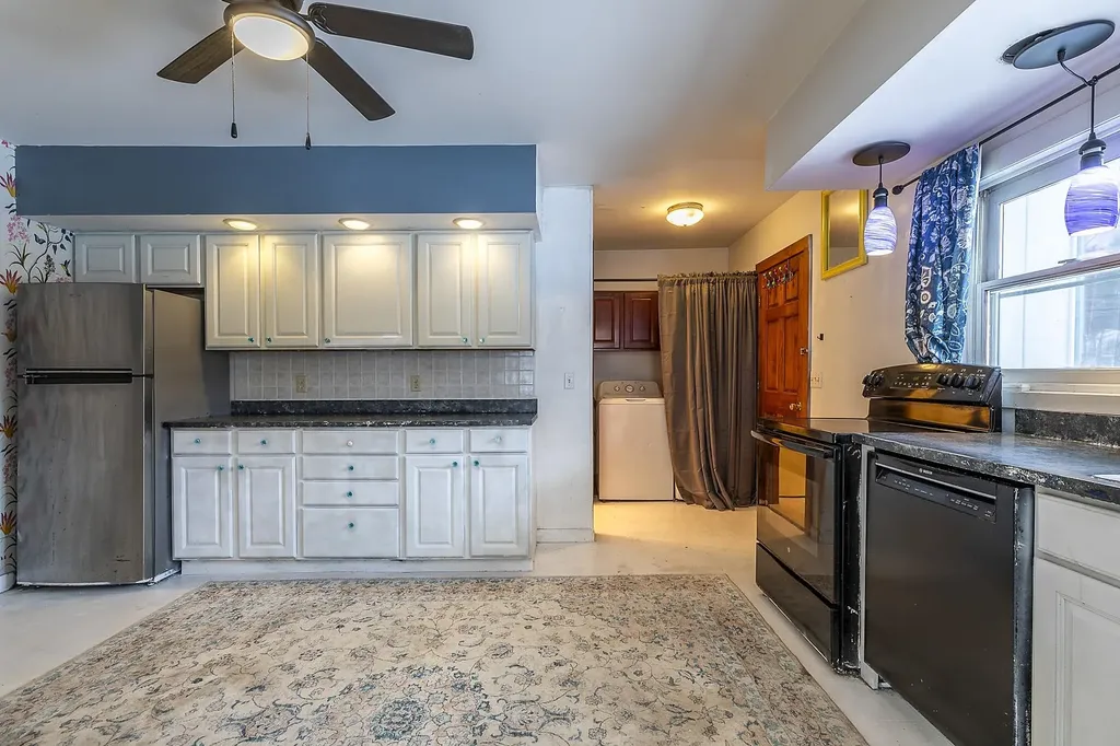 347 Main Street Londonderry VT 05155