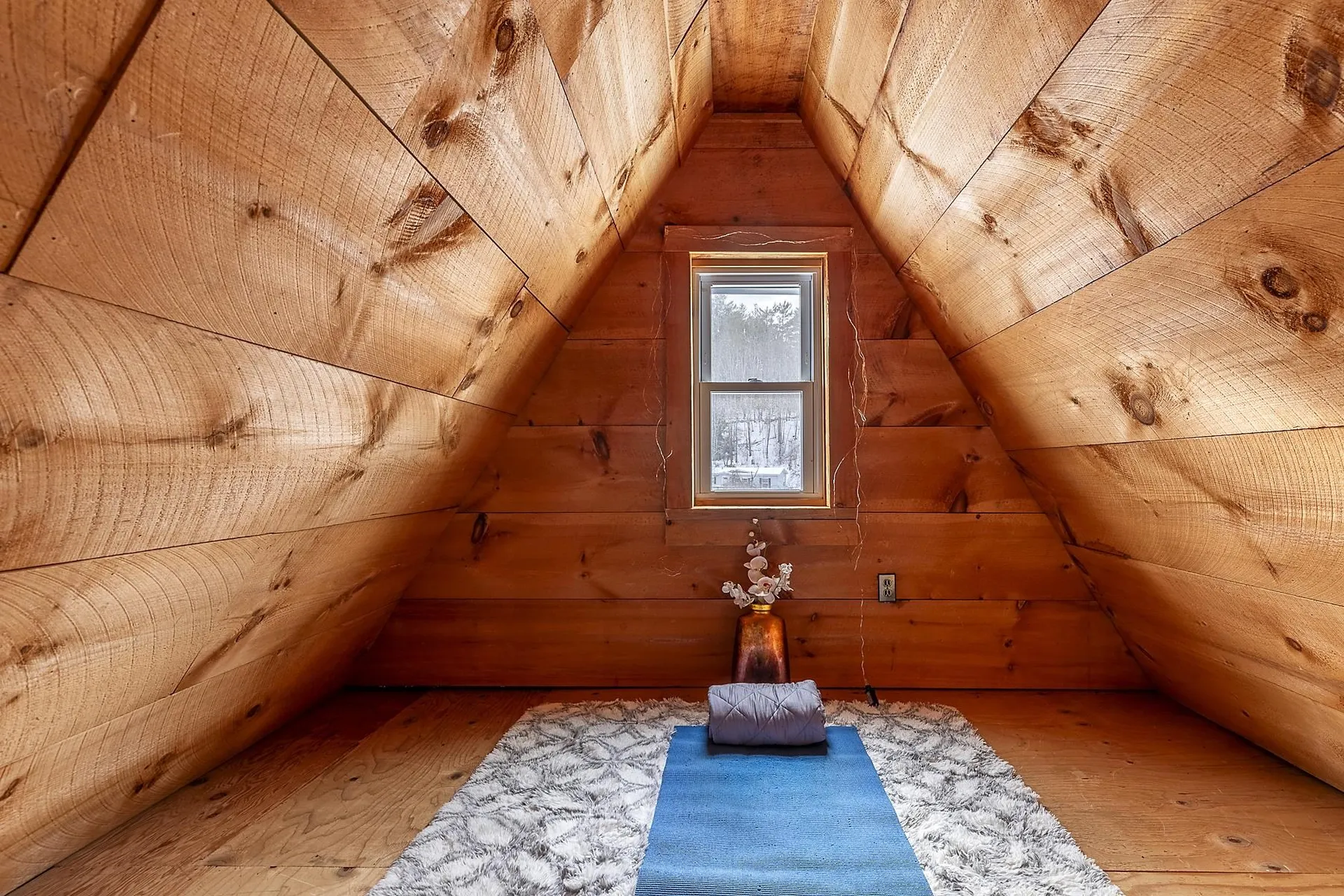 347 Main Street Londonderry VT 05155