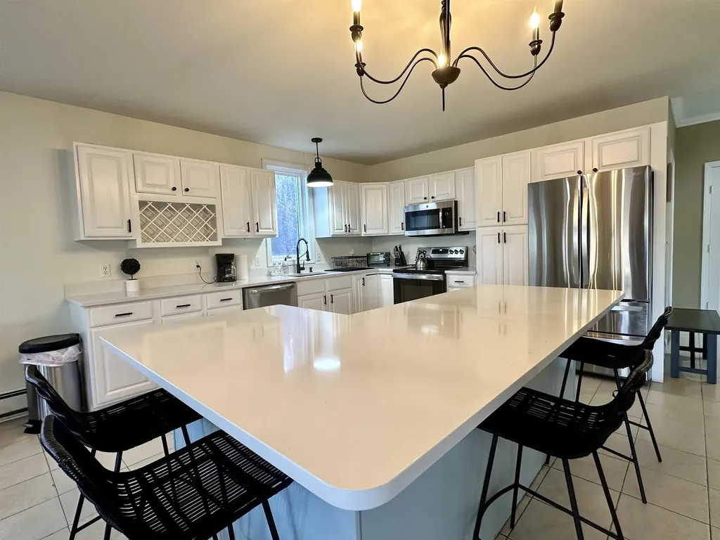 34 Hilltop Drive Newbury NH 03255