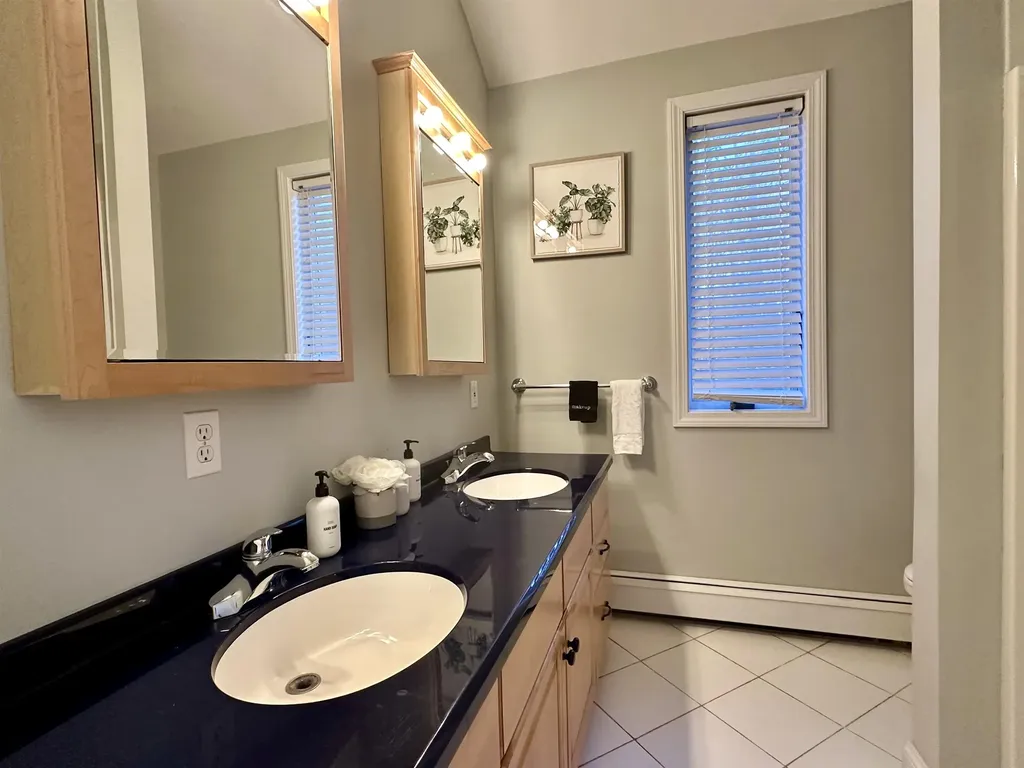 34 Hilltop Drive Newbury NH 03255