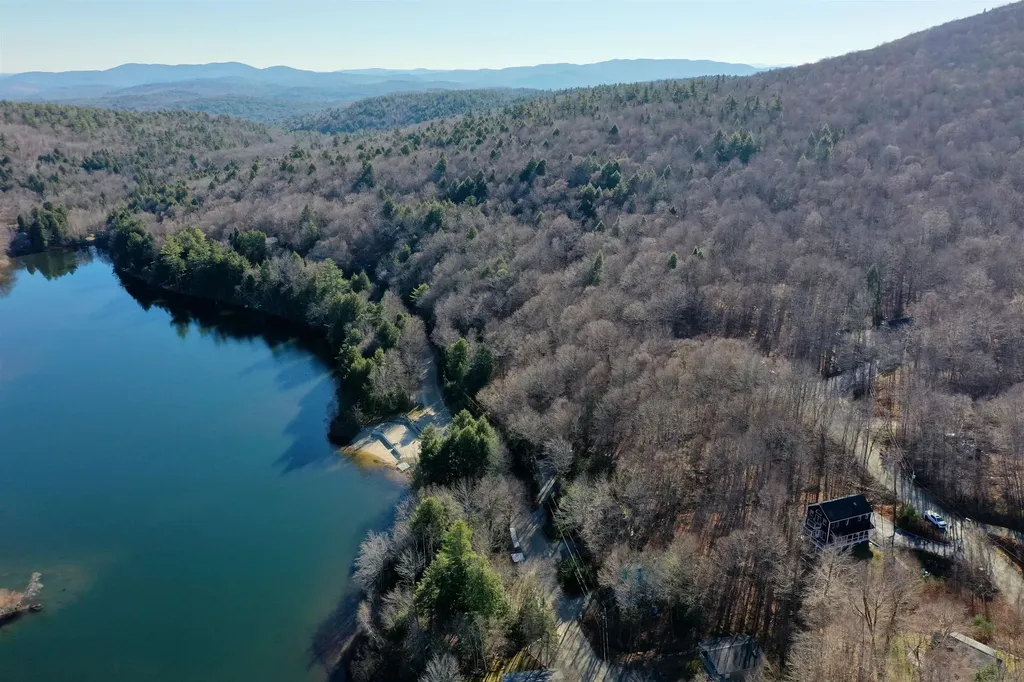 34 Hilltop Drive Newbury NH 03255