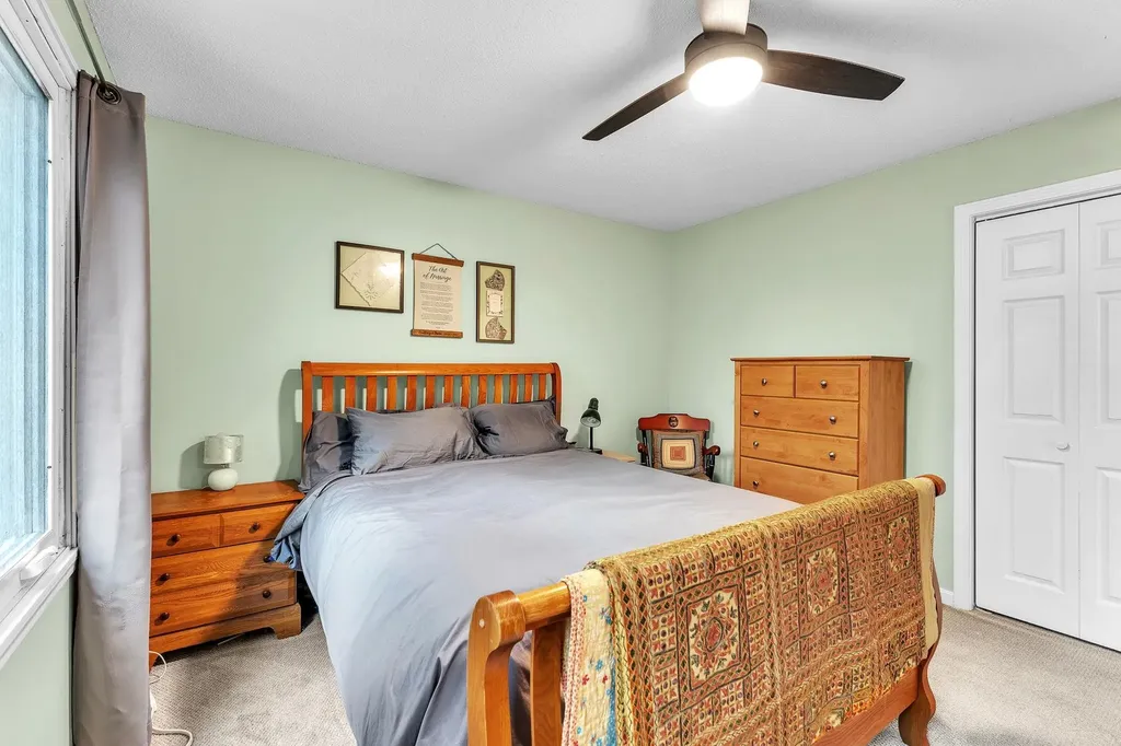 440 Oak Circle Colchester VT 05446