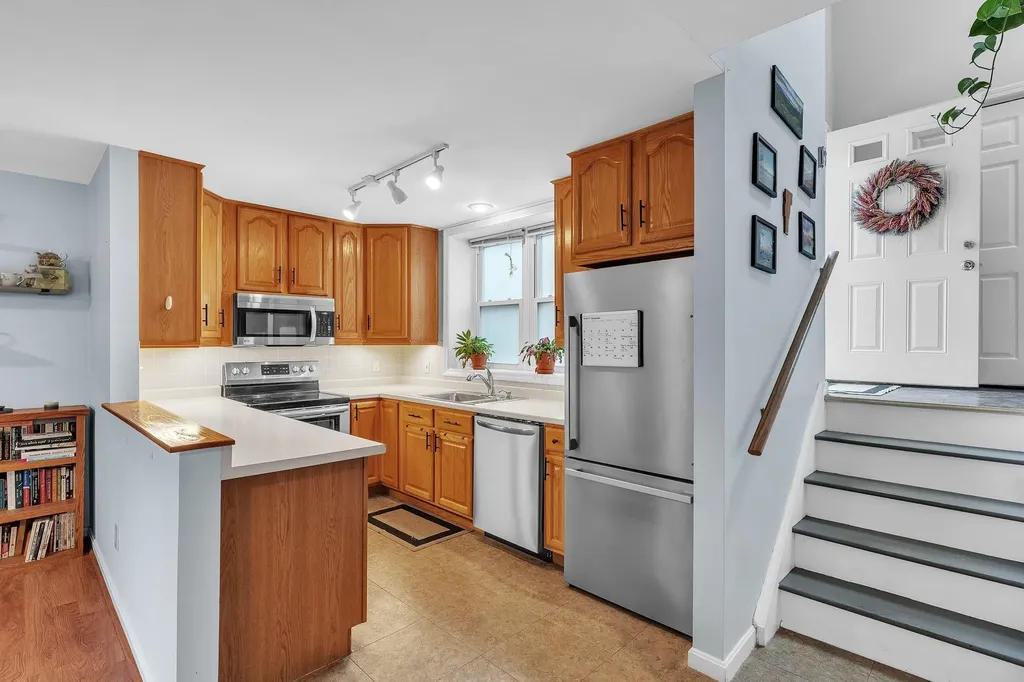 440 Oak Circle Colchester VT 05446