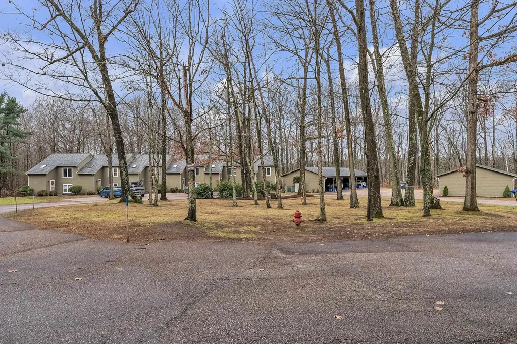 440 Oak Circle Colchester VT 05446