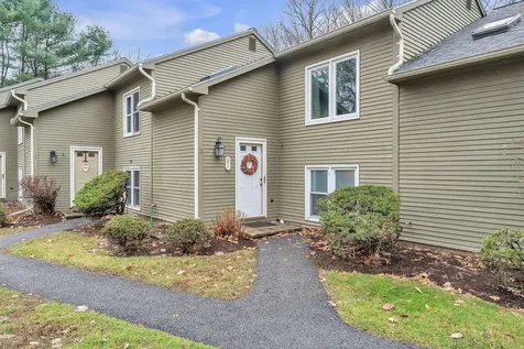 440 Oak Circle Colchester VT 05446