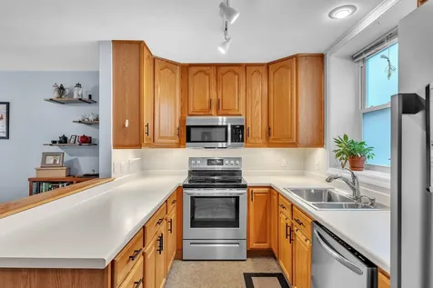 440 Oak Circle Colchester VT 05446