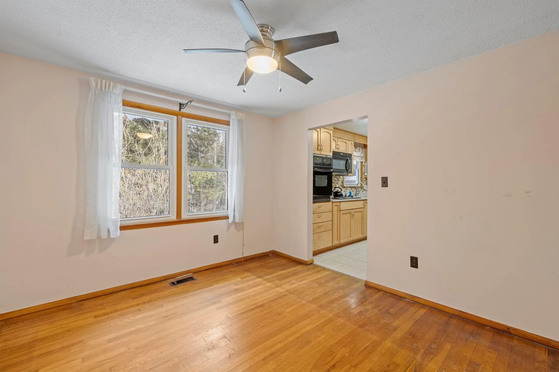 102 Lovers Lane Road Charlestown NH 03603