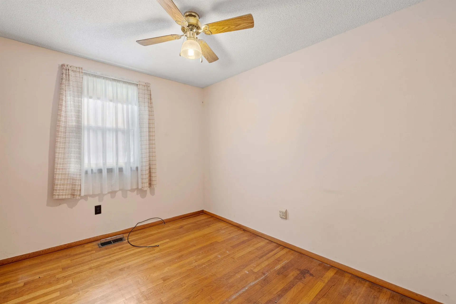 102 Lovers Lane Road Charlestown NH 03603