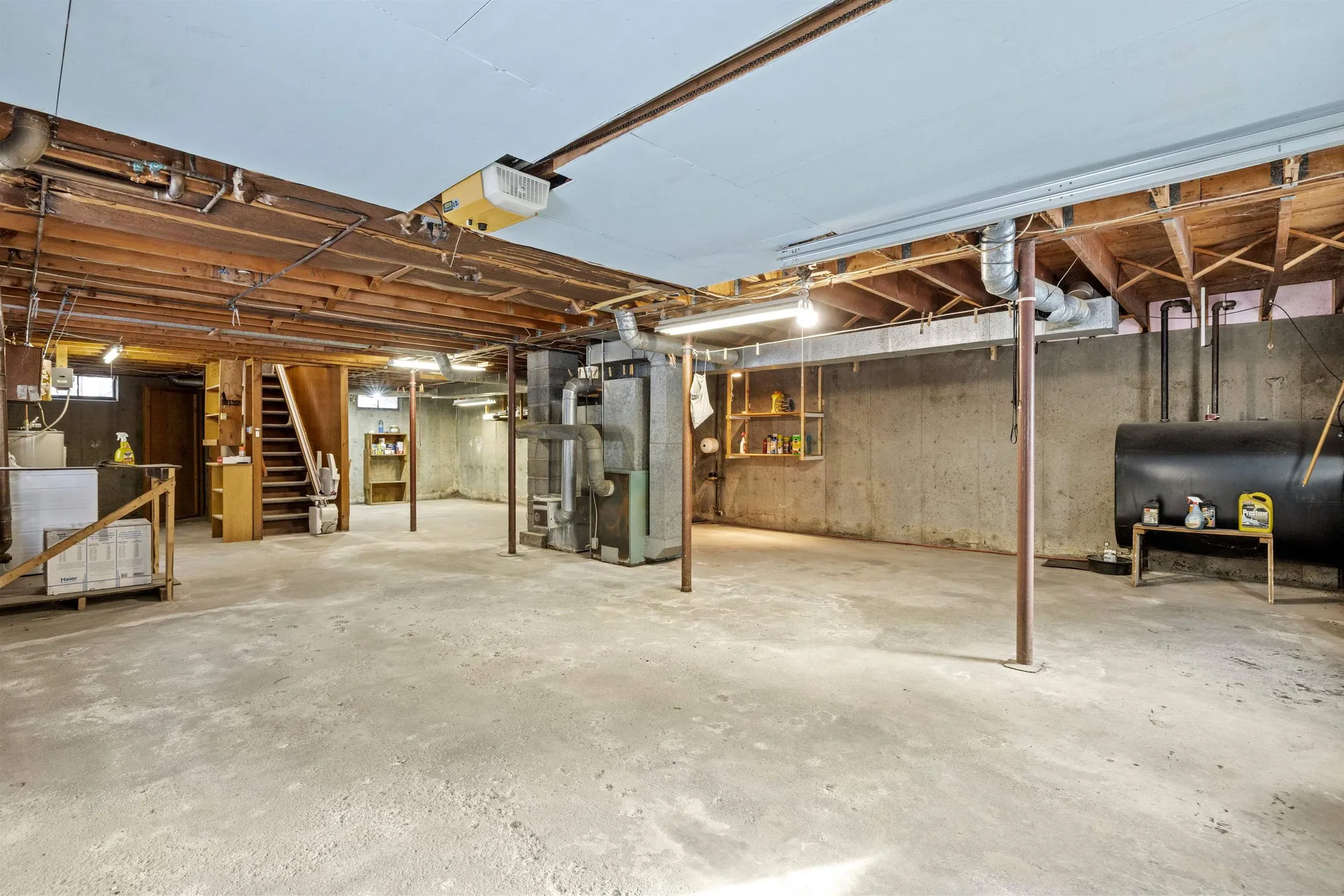 102 Lovers Lane Road Charlestown NH 03603