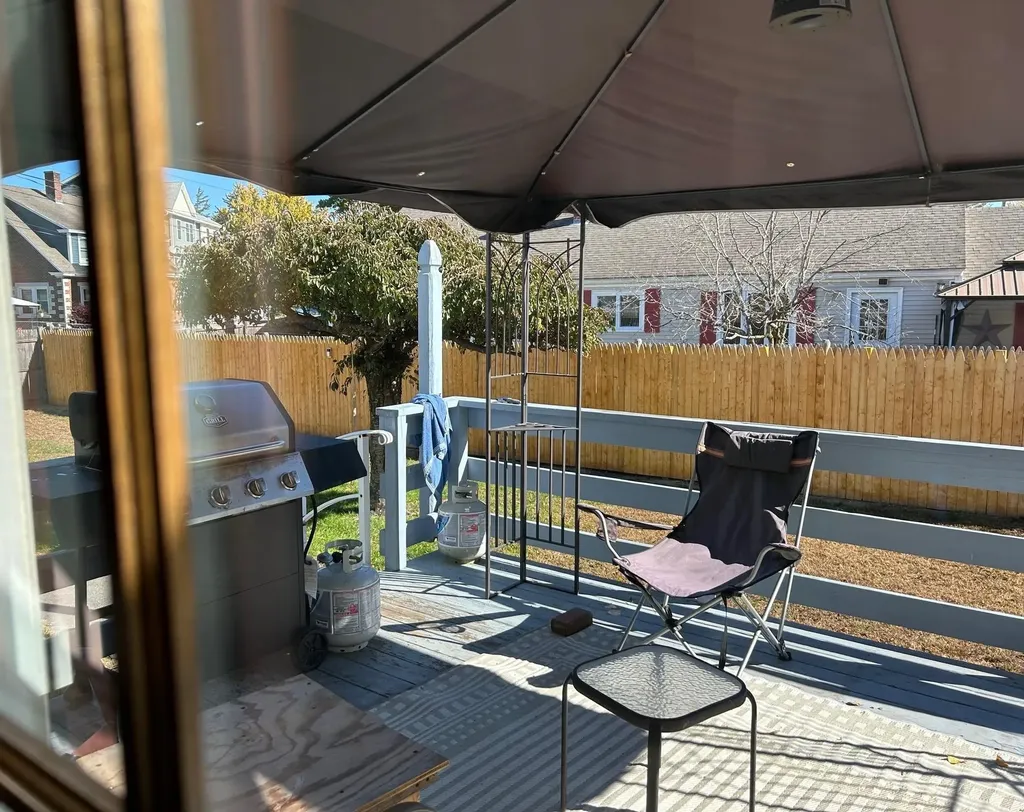 214 Pine Street Nashua NH 03060