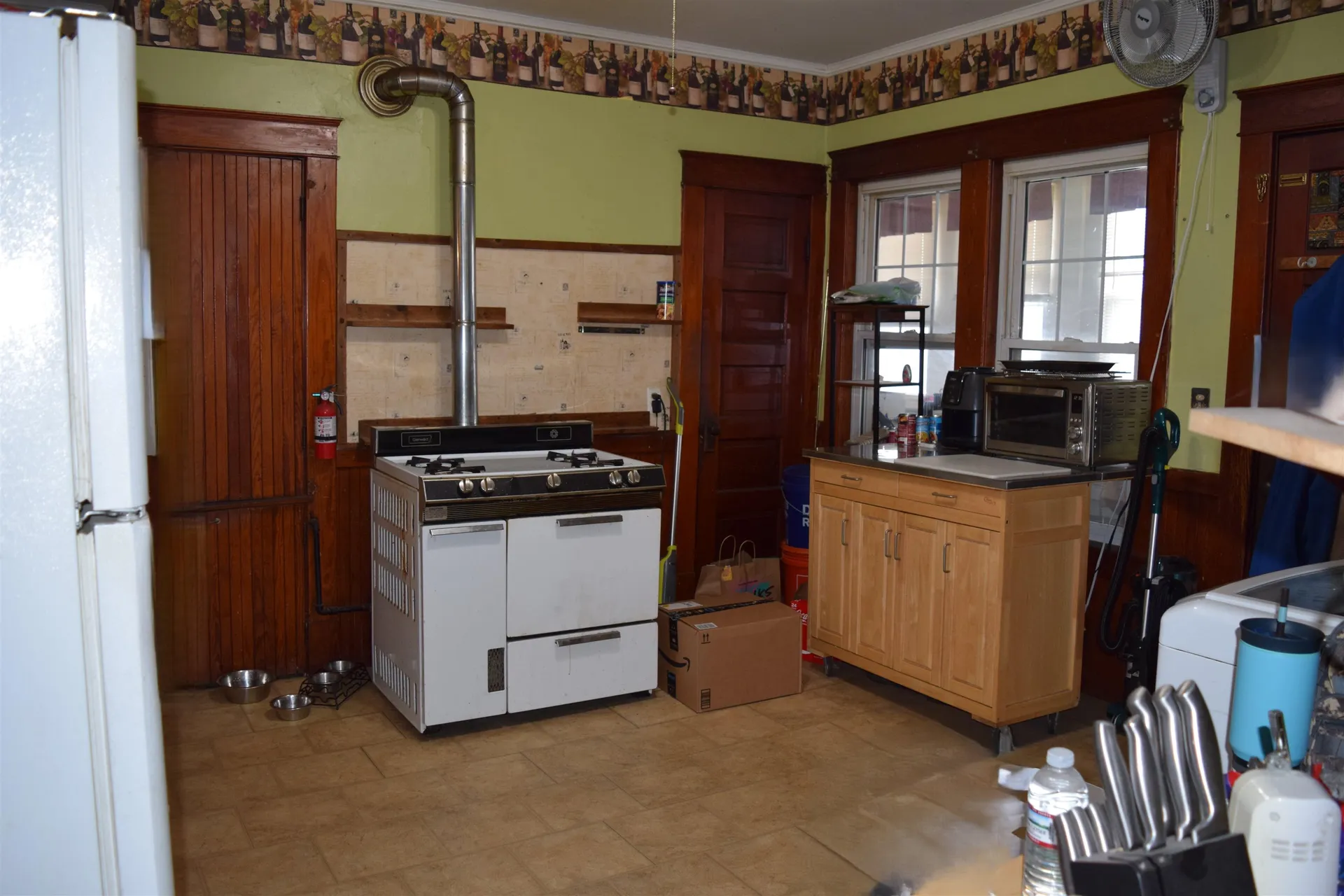 214 Pine Street Nashua NH 03060