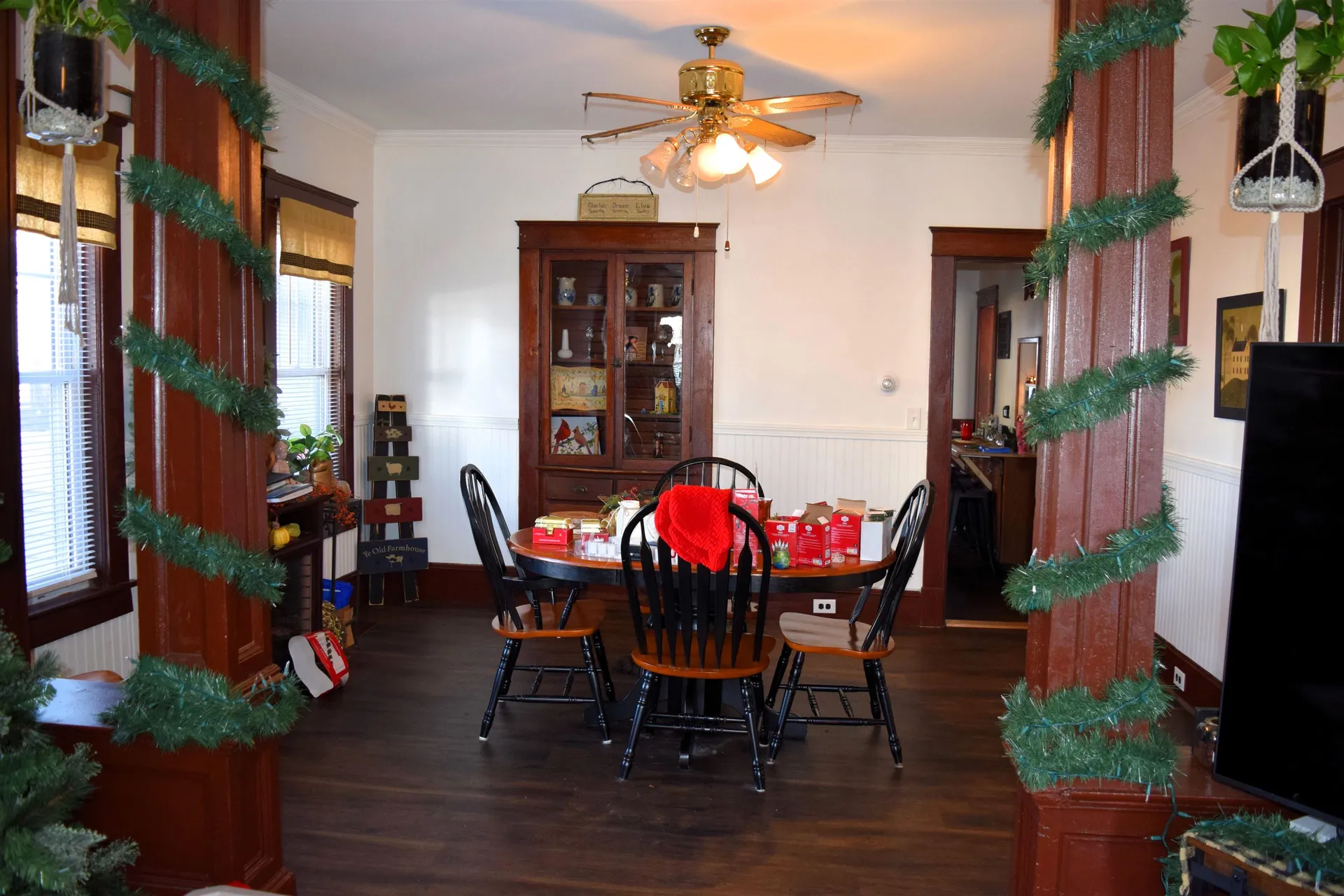 214 Pine Street Nashua NH 03060