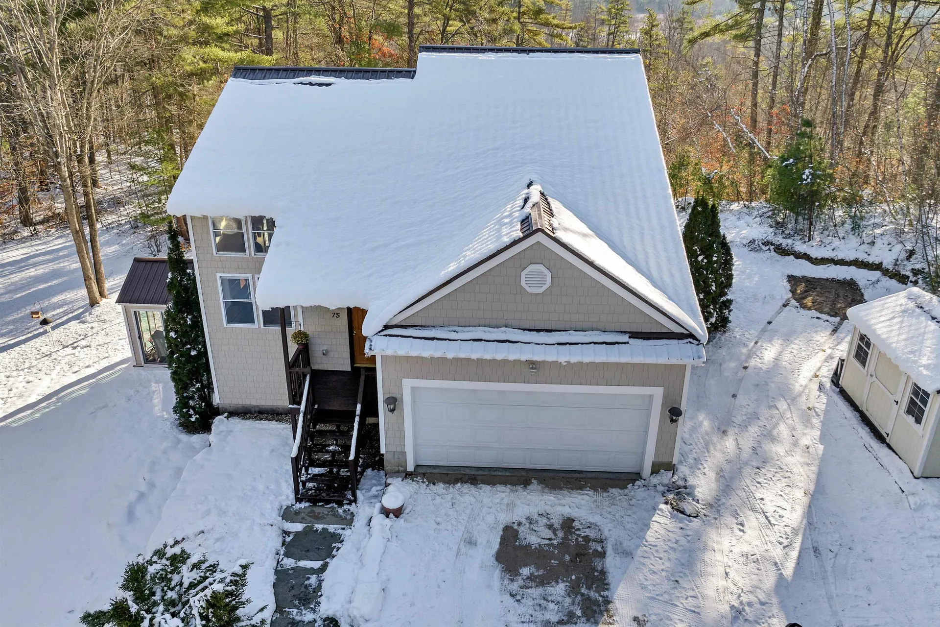 75 Pine River Path Effingham NH 03882