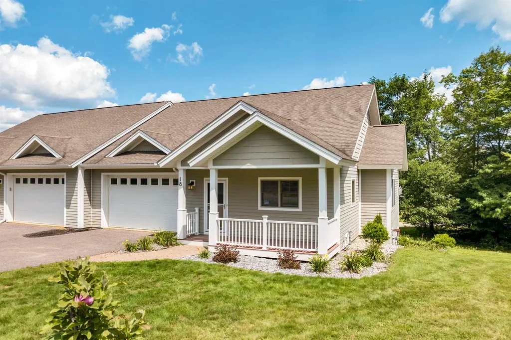 18 Stonehenge Circle Northfield NH 03276
