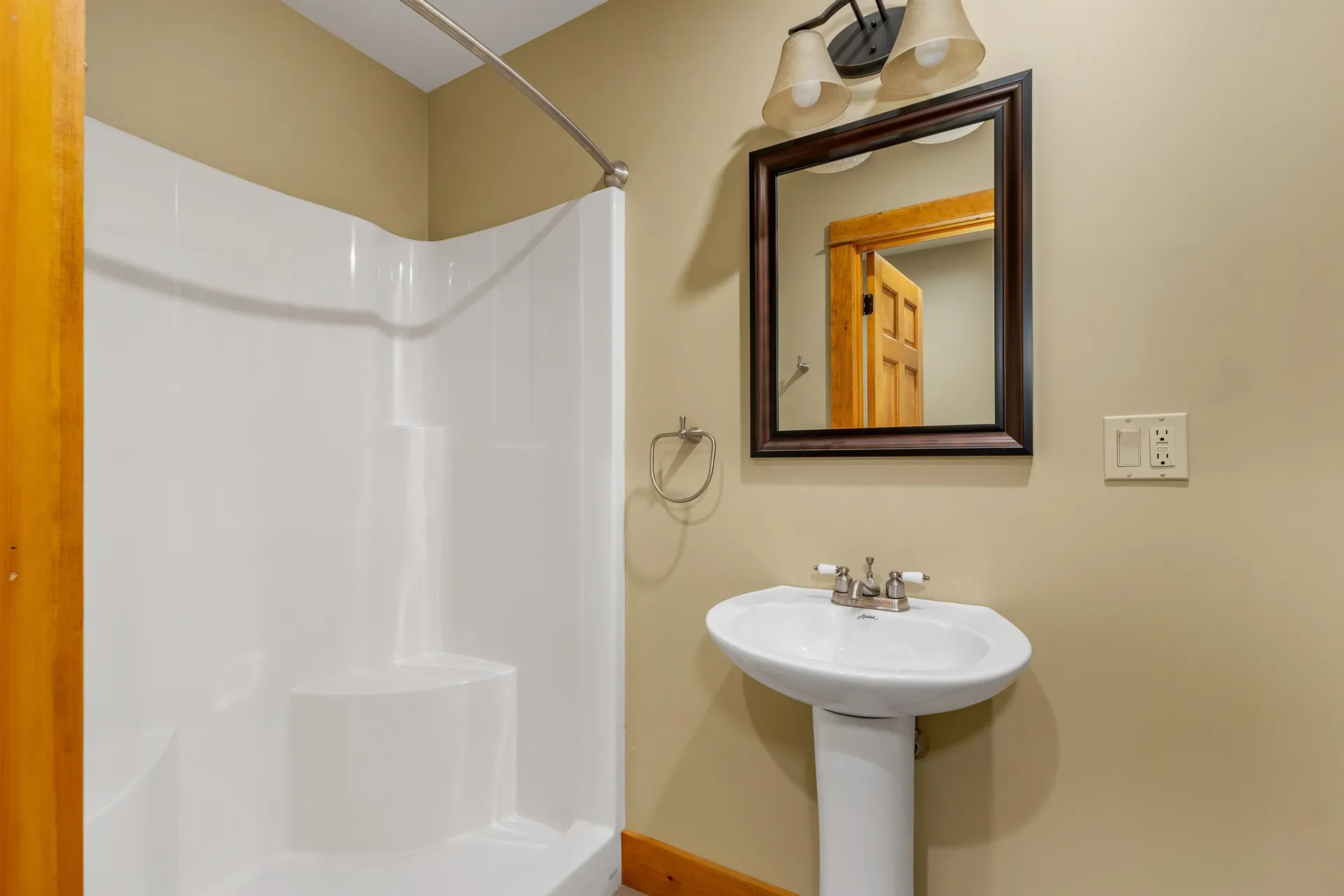 18 Stonehenge Circle Northfield NH 03276