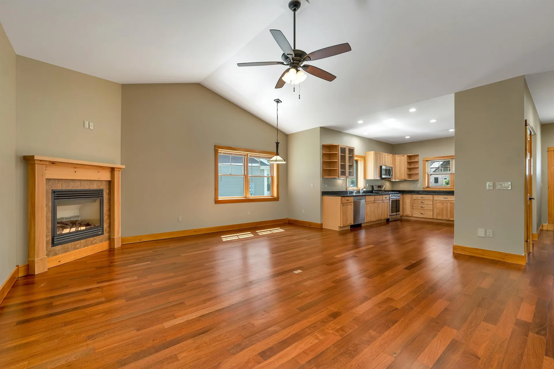 18 Stonehenge Circle Northfield NH 03276