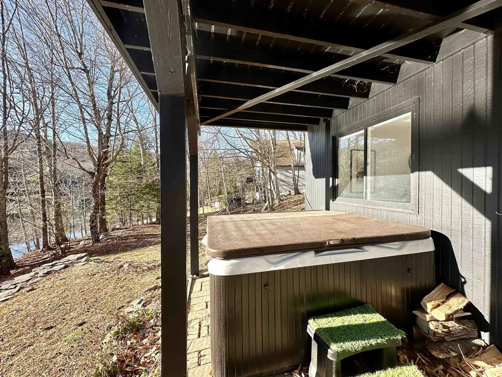 329 Chalk Pond Road Newbury NH 03255