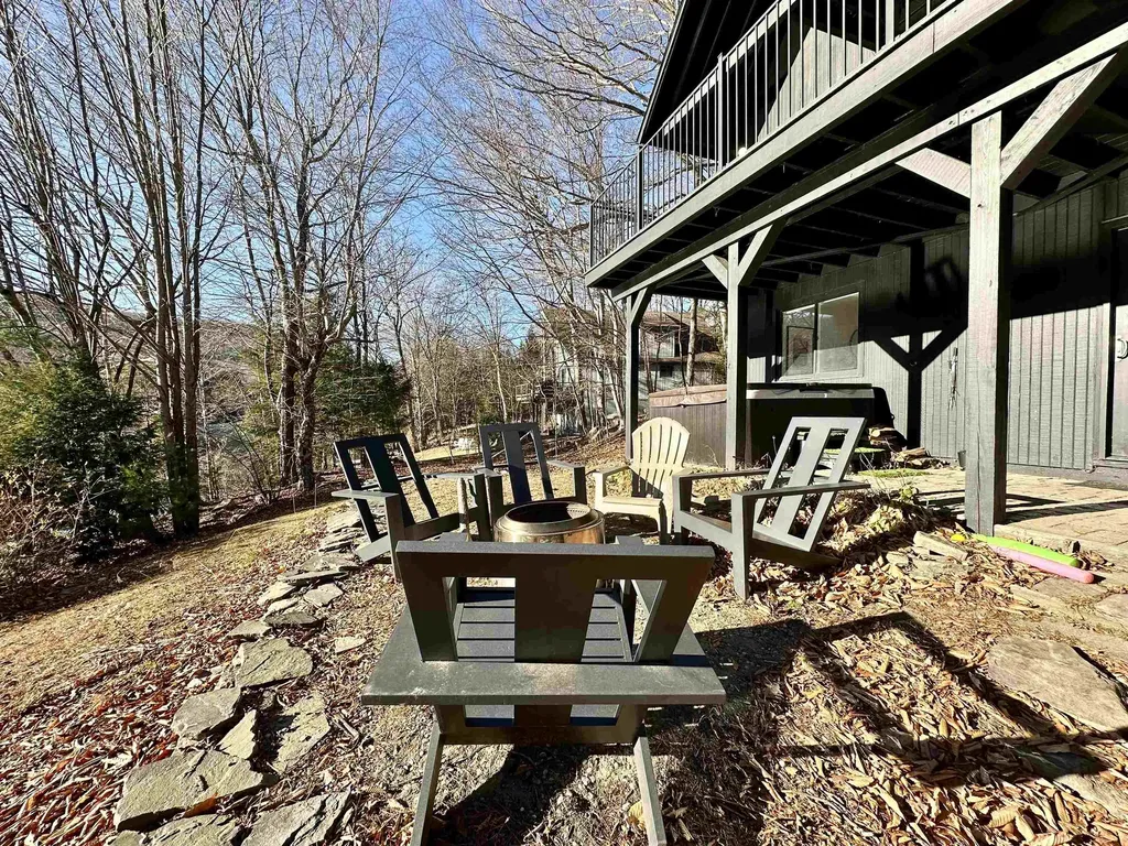 329 Chalk Pond Road Newbury NH 03255