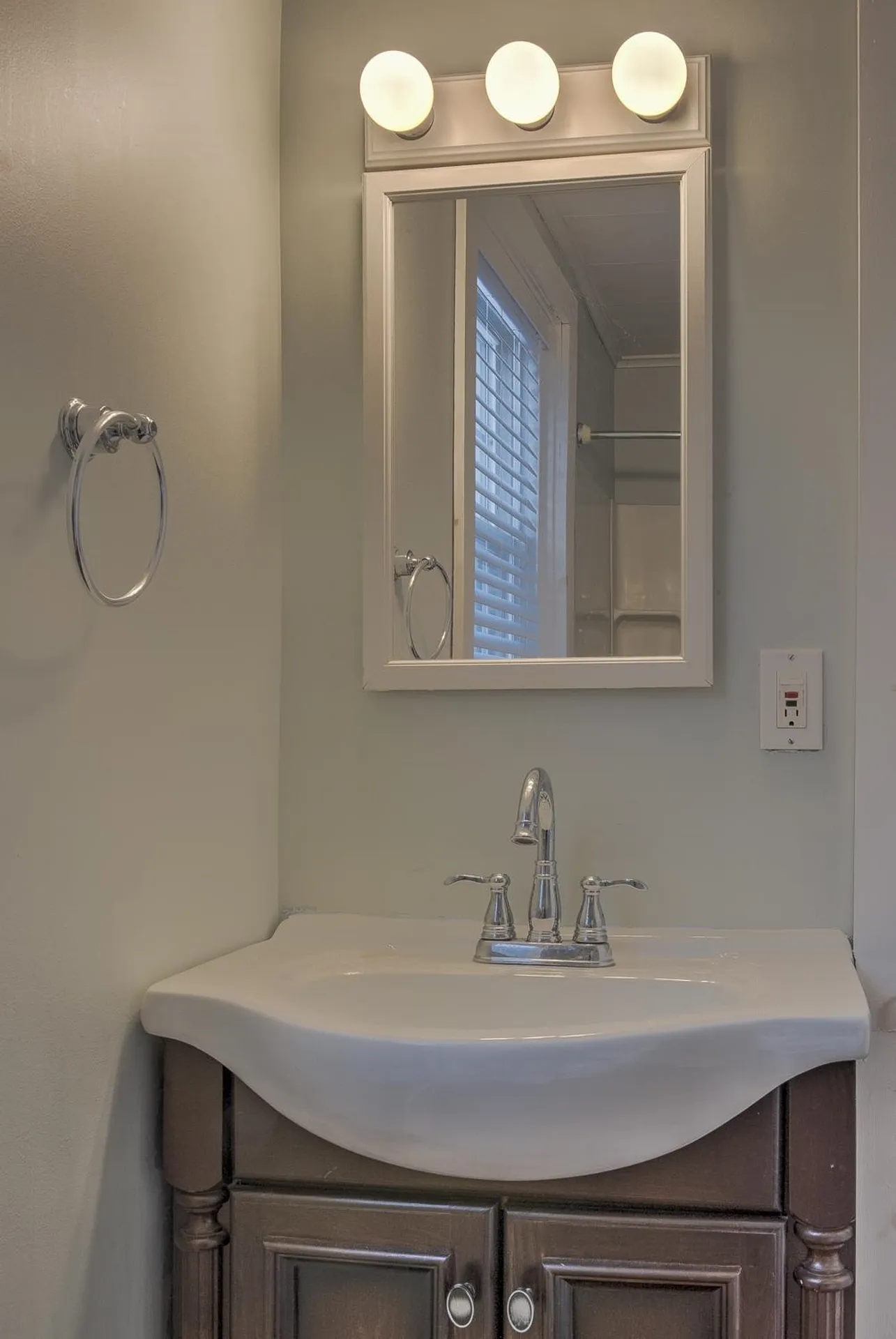 627 Main Street Keene NH 03431