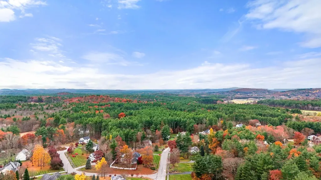 67 Groton Road Nashua NH 03062