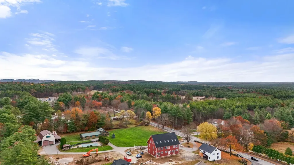 67 Groton Road Nashua NH 03062