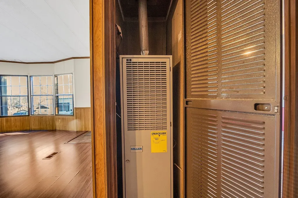 92 Lat Lane Swanzey NH 03446