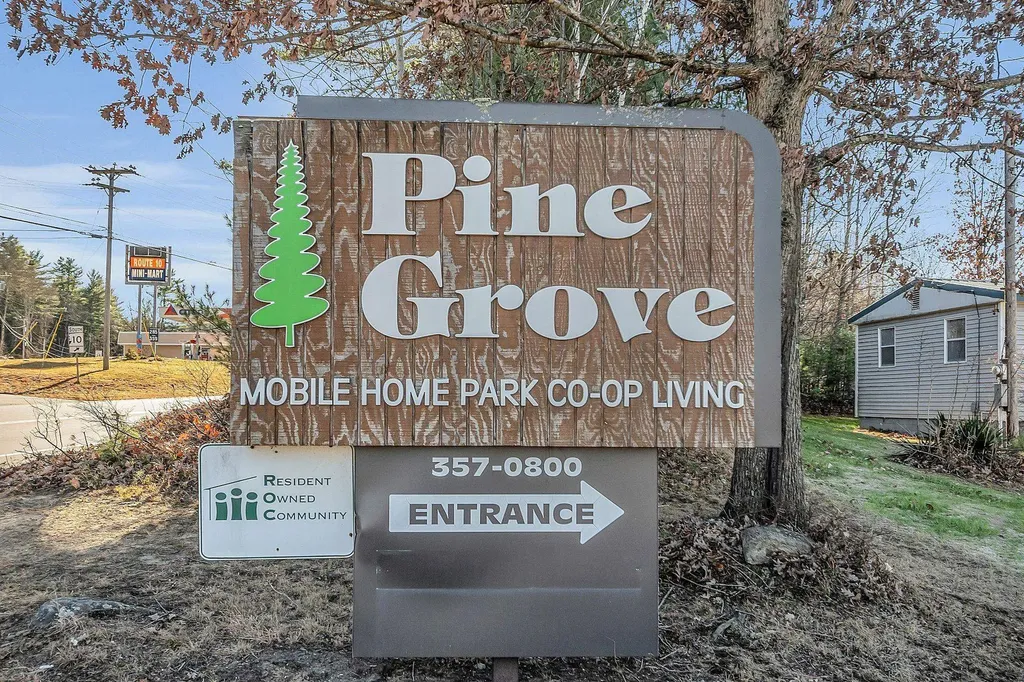 92 Lat Lane Swanzey NH 03446