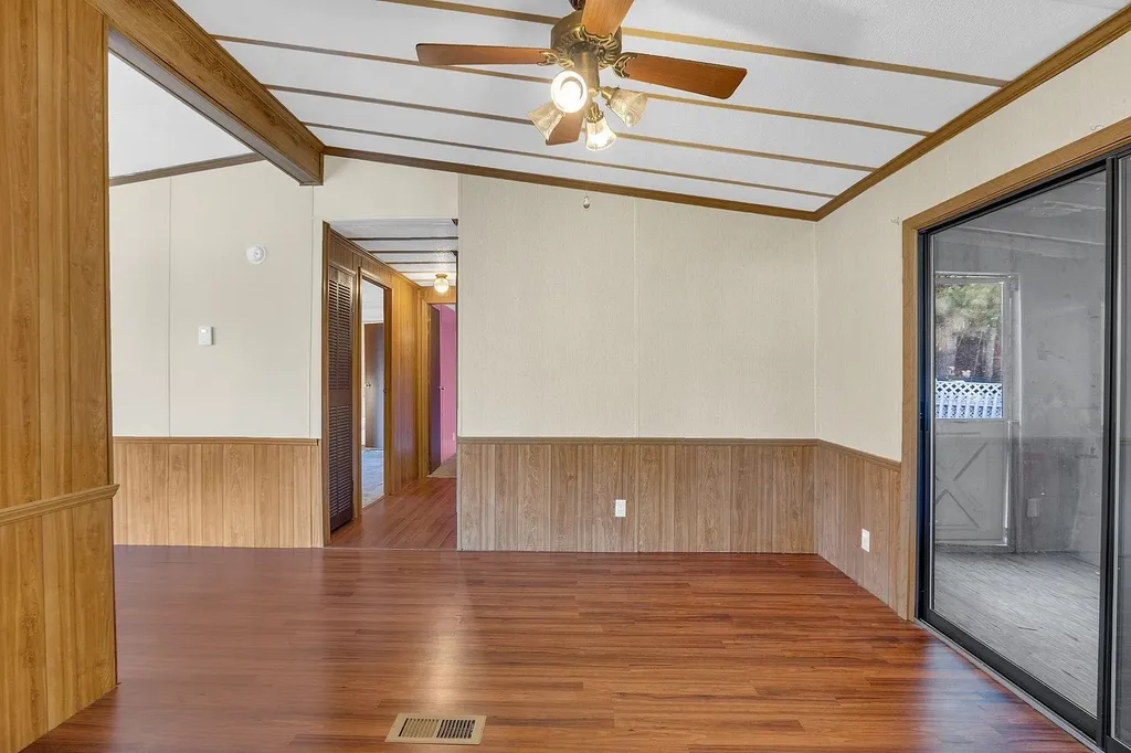 92 Lat Lane Swanzey NH 03446