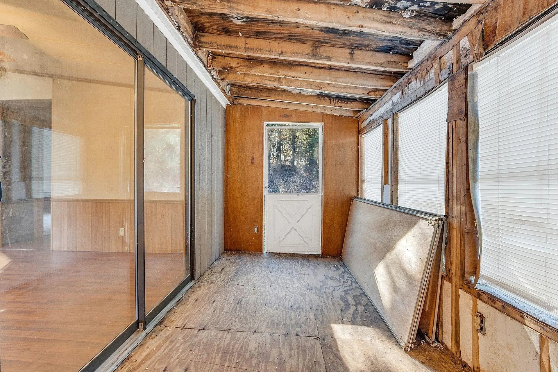 92 Lat Lane Swanzey NH 03446