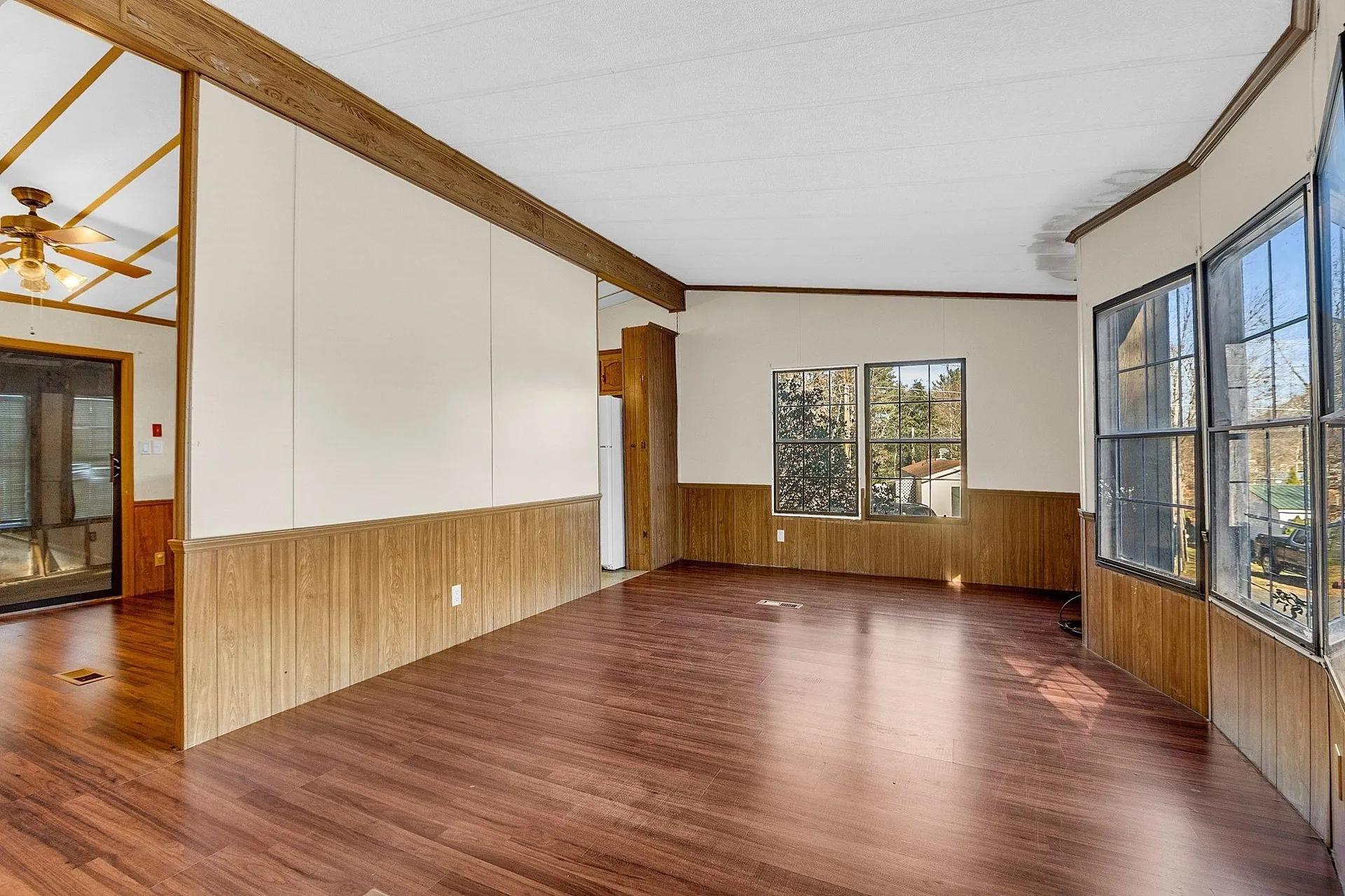 92 Lat Lane Swanzey NH 03446