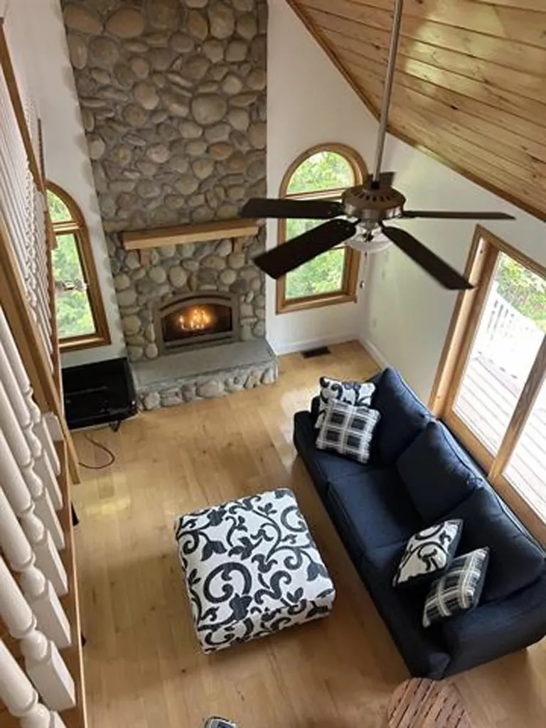 51 Bergen Street Moultonborough NH 03254