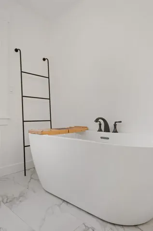 48 Kim's Alley Moultonborough NH 03254