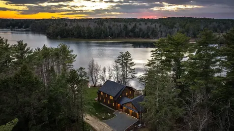 48 Kim's Alley Moultonborough NH 03254