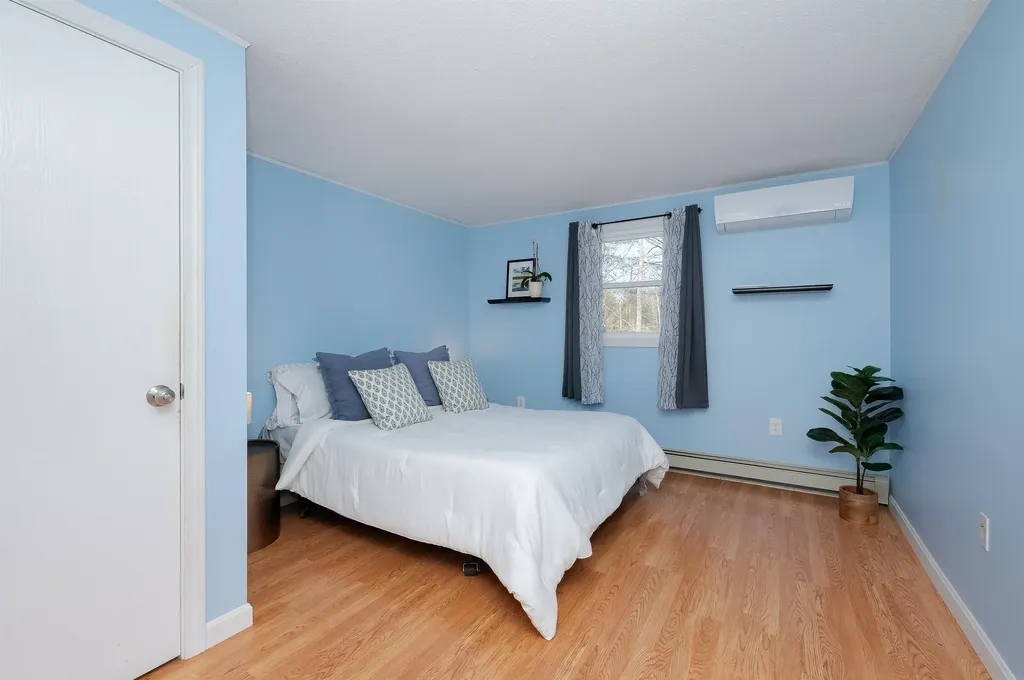 12 Picott Road Kittery ME 03904